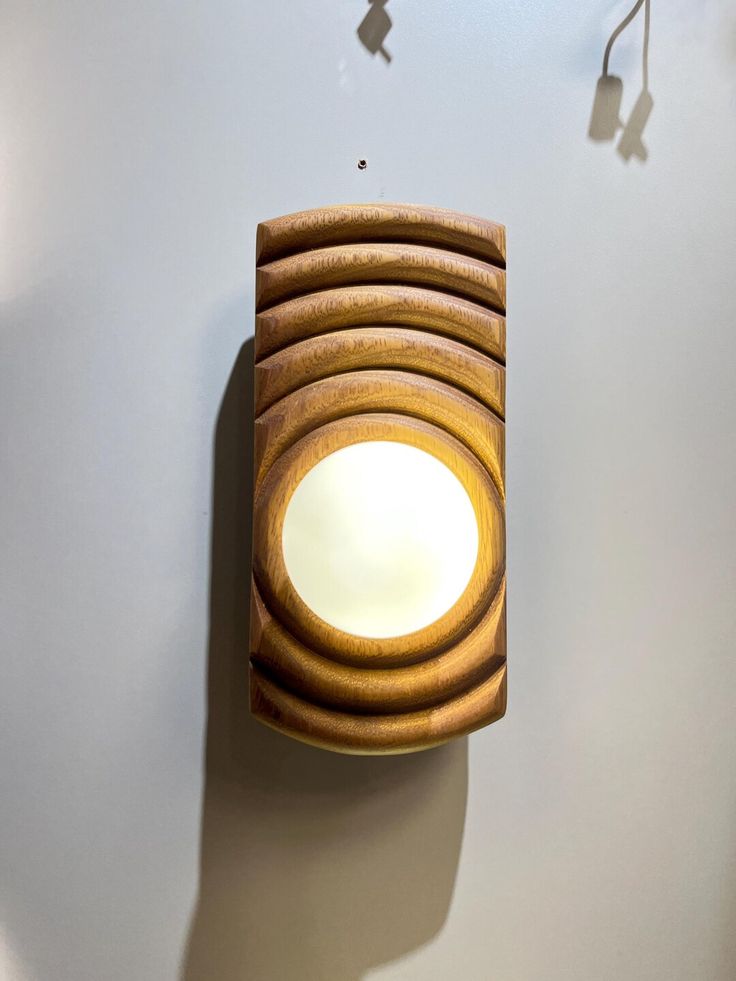 Designer Wooden Wall Light (Carved Panel – Single)