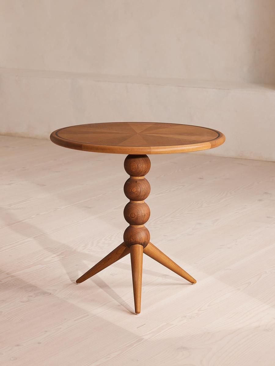 Classic Tripod Sculpted Round Wooden Table