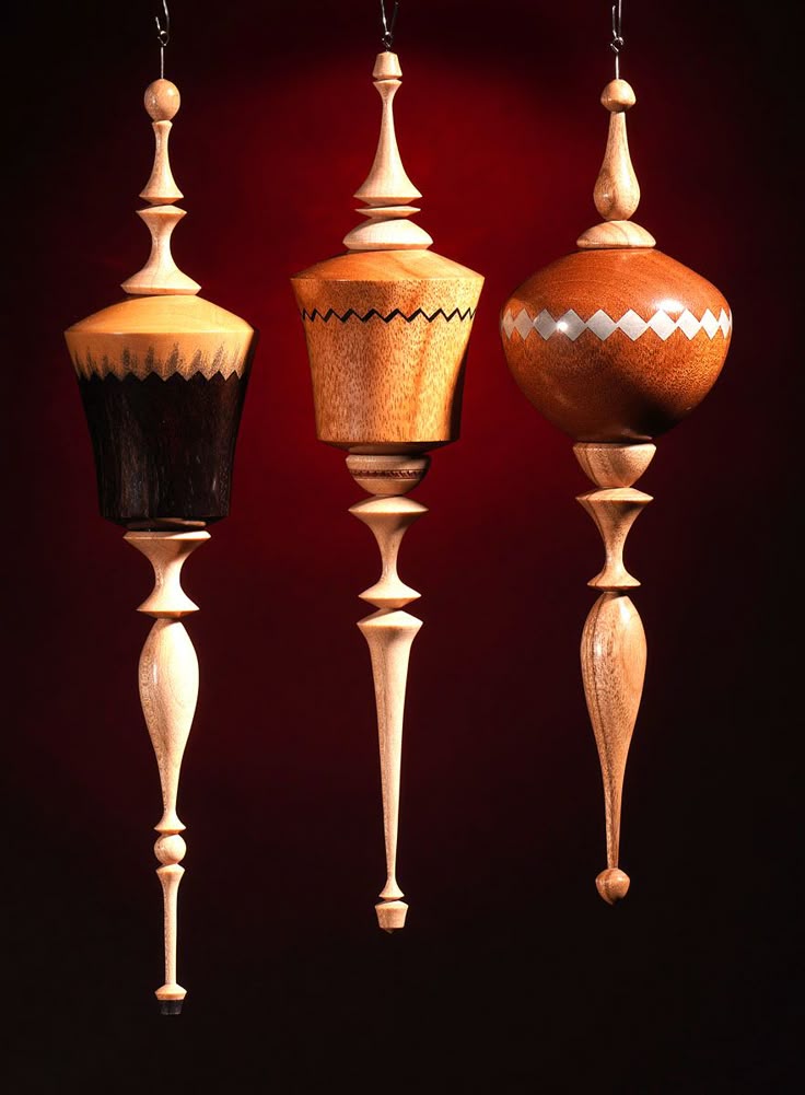 BCS Brahma Teak Hanging Totem Ornaments (Royal Heritage Series)