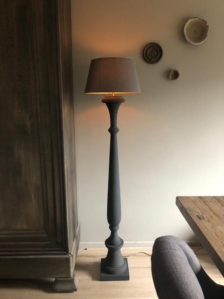 BCS Premium Turned Wooden Floor Lamp